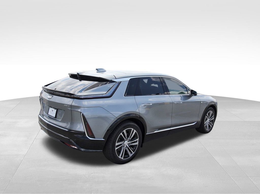 2026 Cadillac Lyriq Luxury photo 4