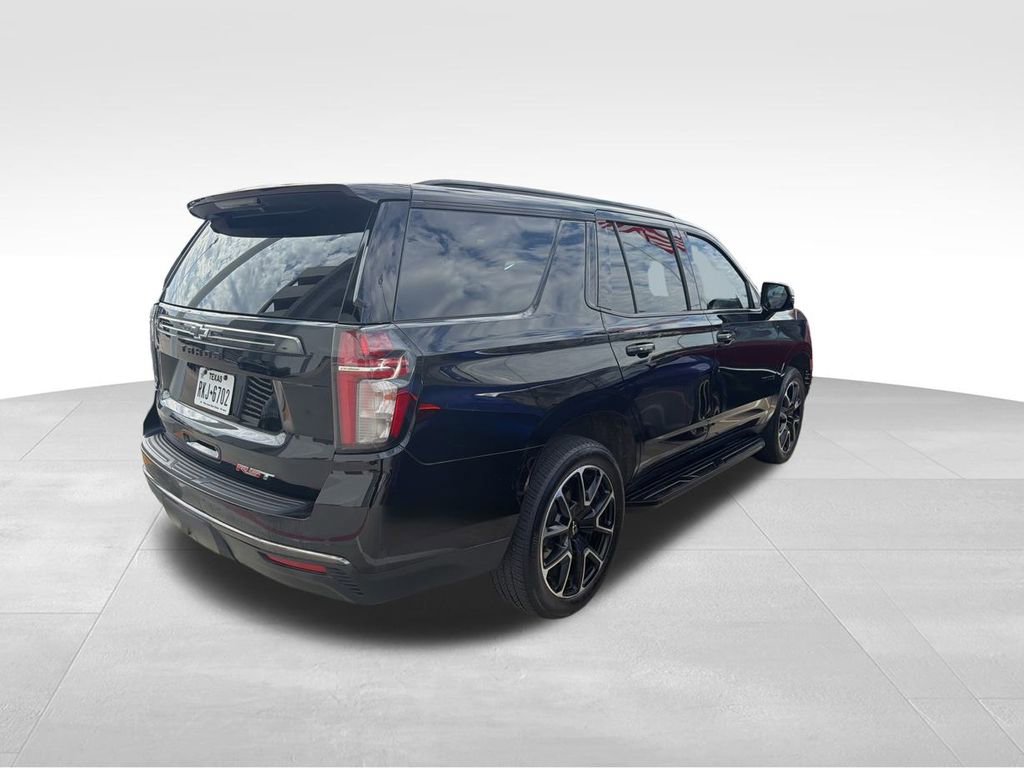 2021 Chevrolet Tahoe RST photo 2