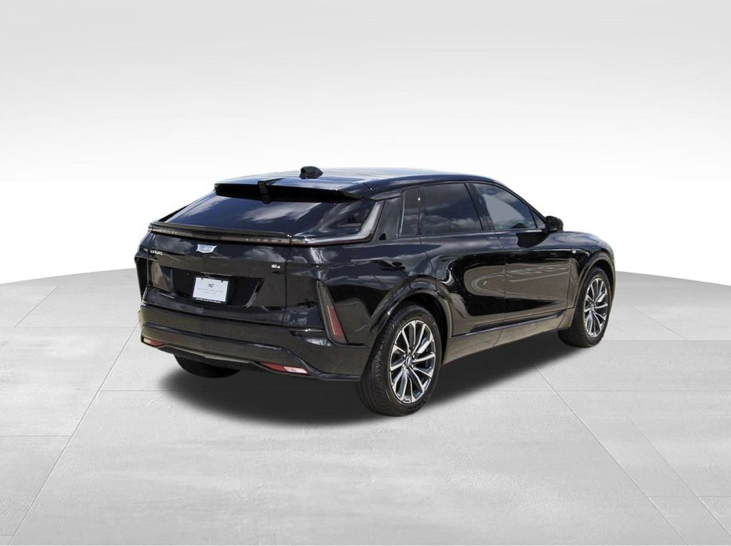 New 2027 CADILLAC LYRIQ Sport SUV