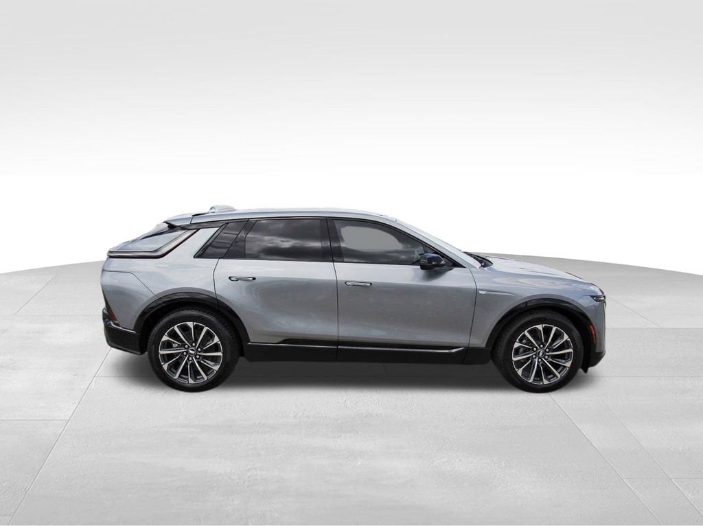 New 2027 CADILLAC LYRIQ Sport SUV
