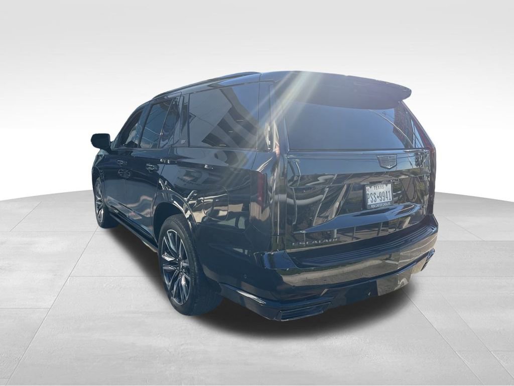 2021 Cadillac Escalade Sport Platinum photo 4