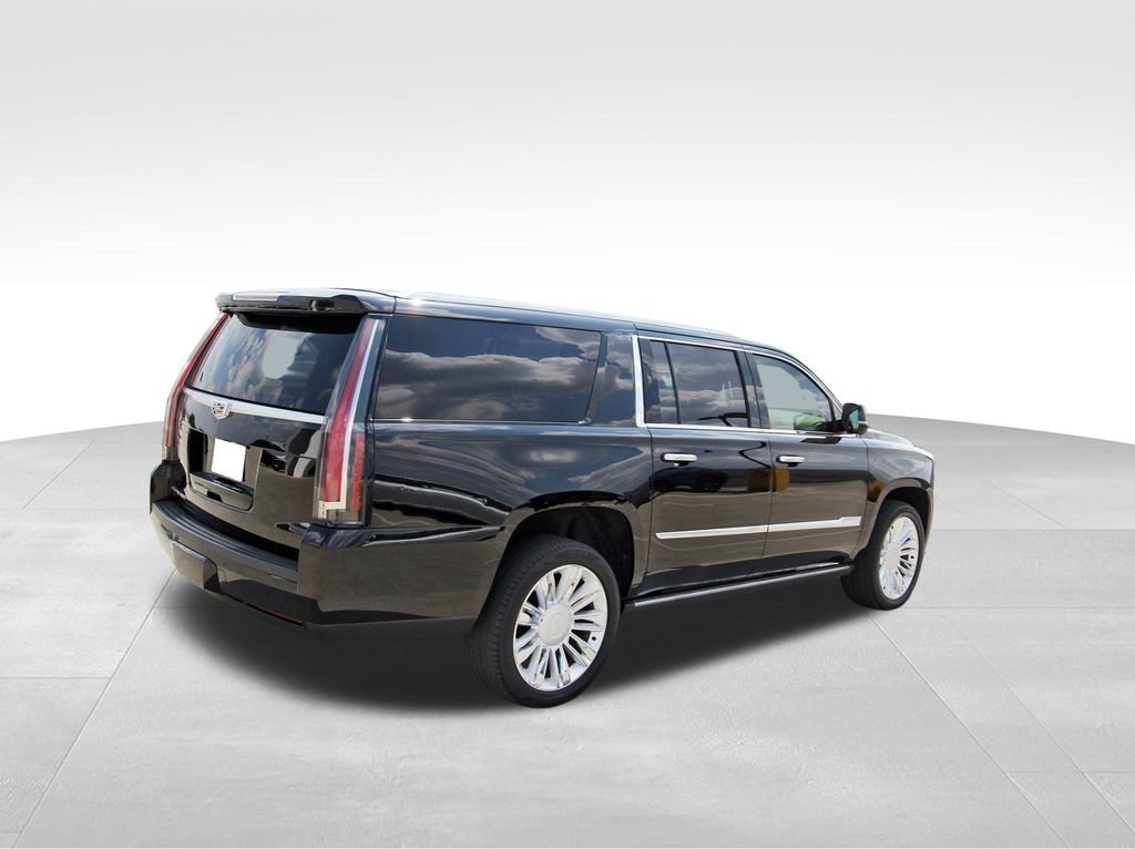 2019 Cadillac Escalade ESV Platinum photo 4