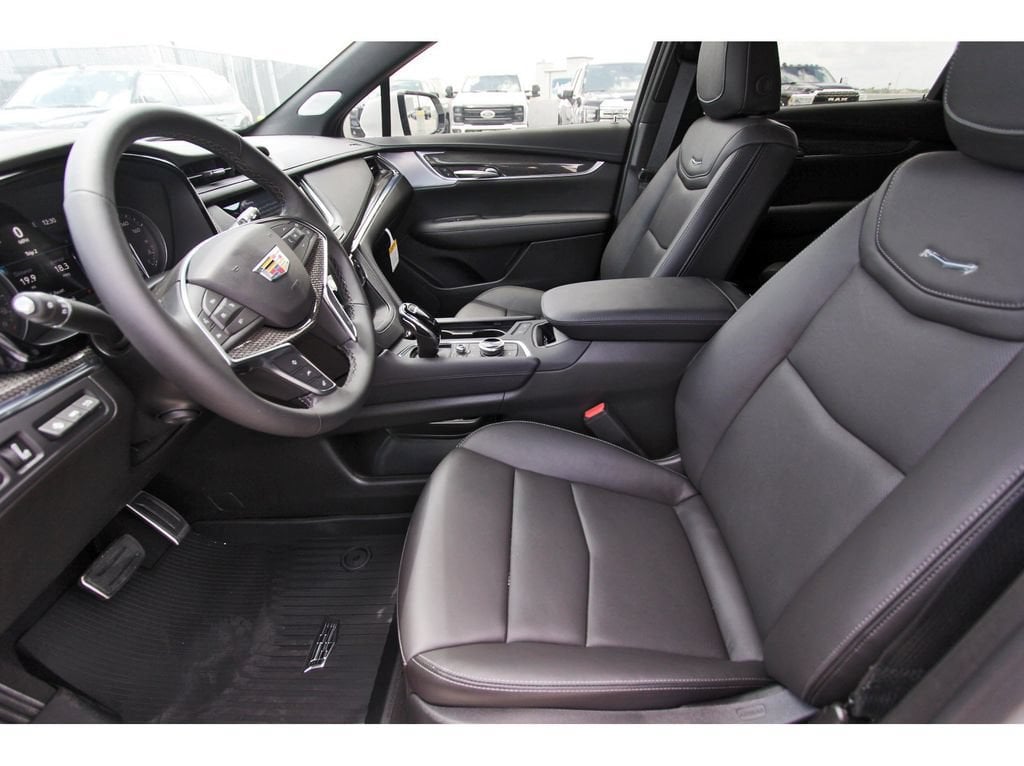 2026 Cadillac XT5 Sport - Photo 6