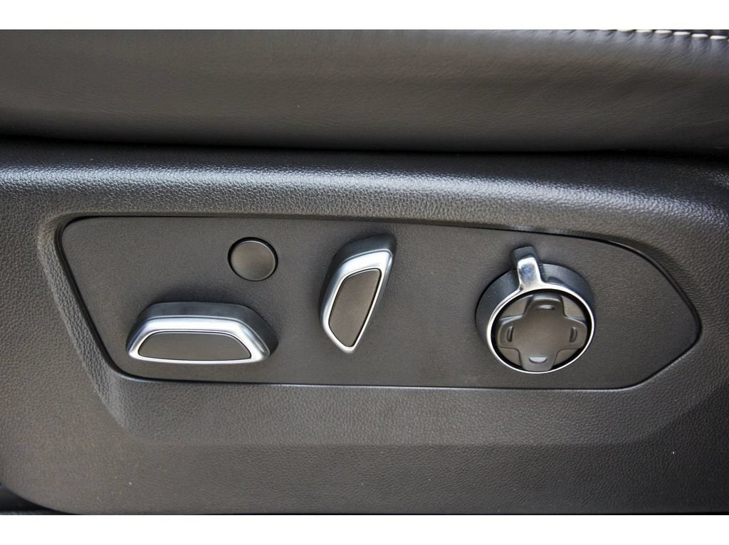 2026 Cadillac Escalade Platinum Sport - Photo 23