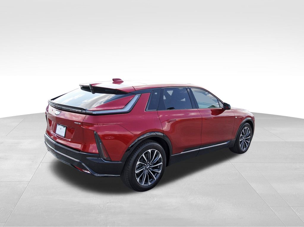 2026 Cadillac Lyriq Sport photo 4