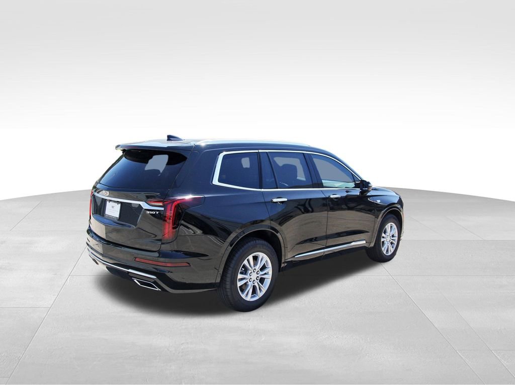 2025 Cadillac XT6 Luxury photo 4