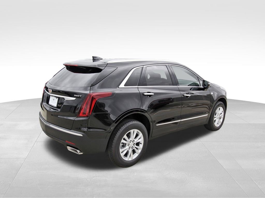 2025 Cadillac XT5 Luxury photo 3
