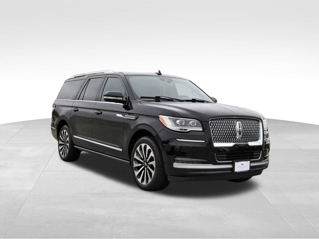 2022 Lincoln Navigator Reserve L's photo