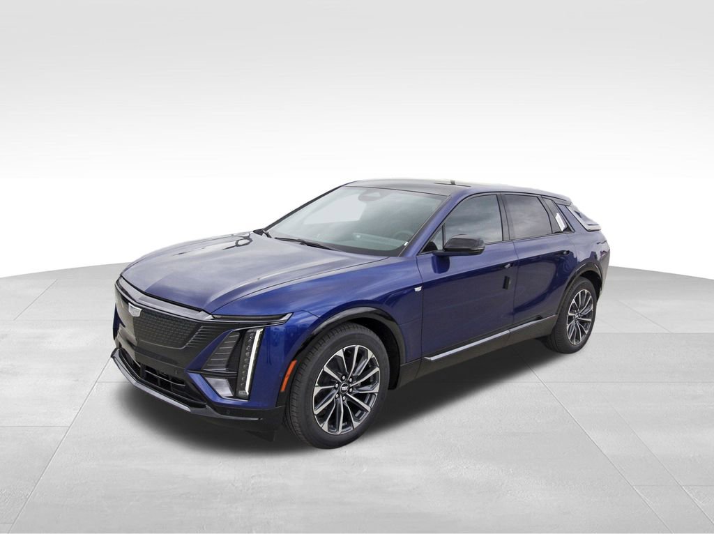 2025 Cadillac Lyriq Sport photo 2
