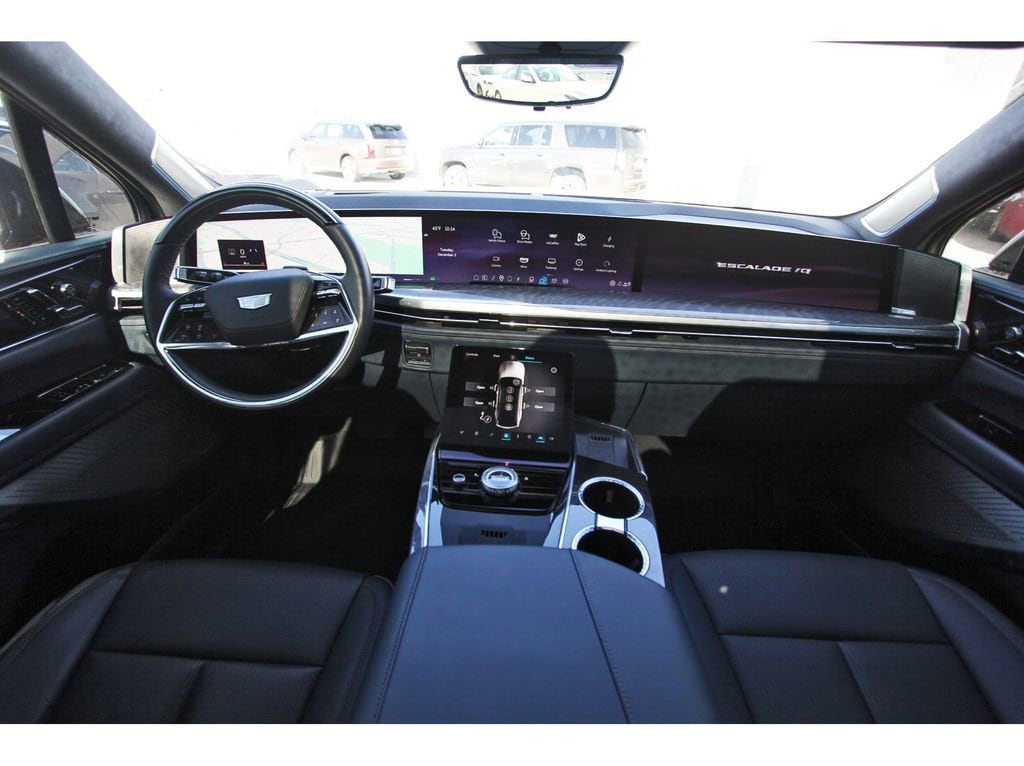 2025 Cadillac Escalade IQ Sport 2 - Photo 9