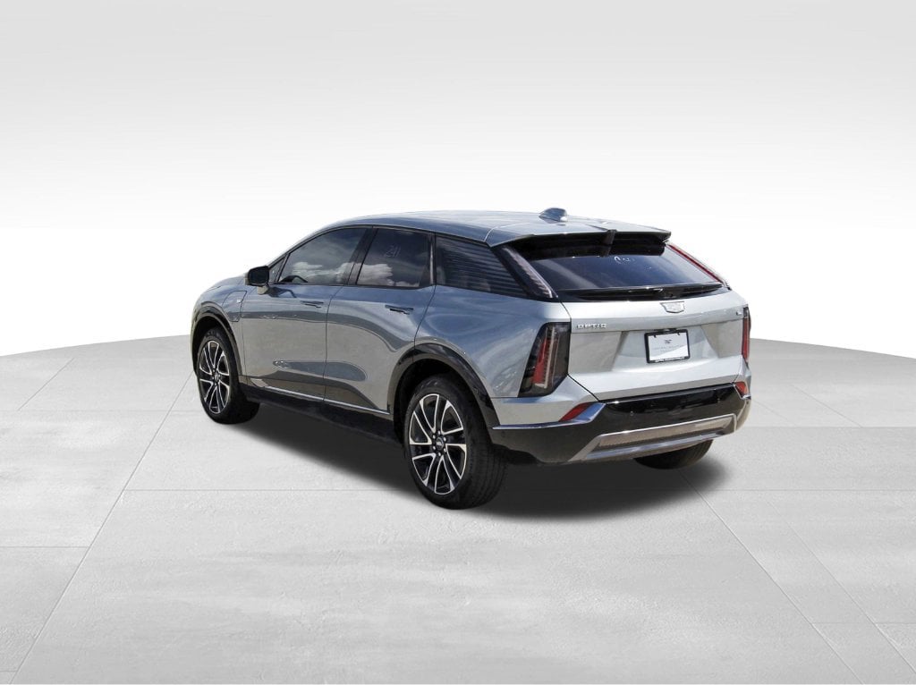 New 2027 CADILLAC OPTIQ Sport SUV