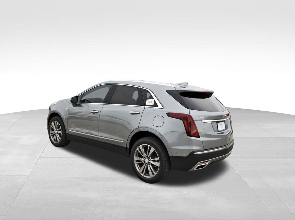 New 2026 CADILLAC XT5 Premium Luxury SUV