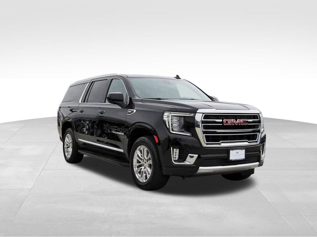2023 GMC Yukon XL SLT's photo