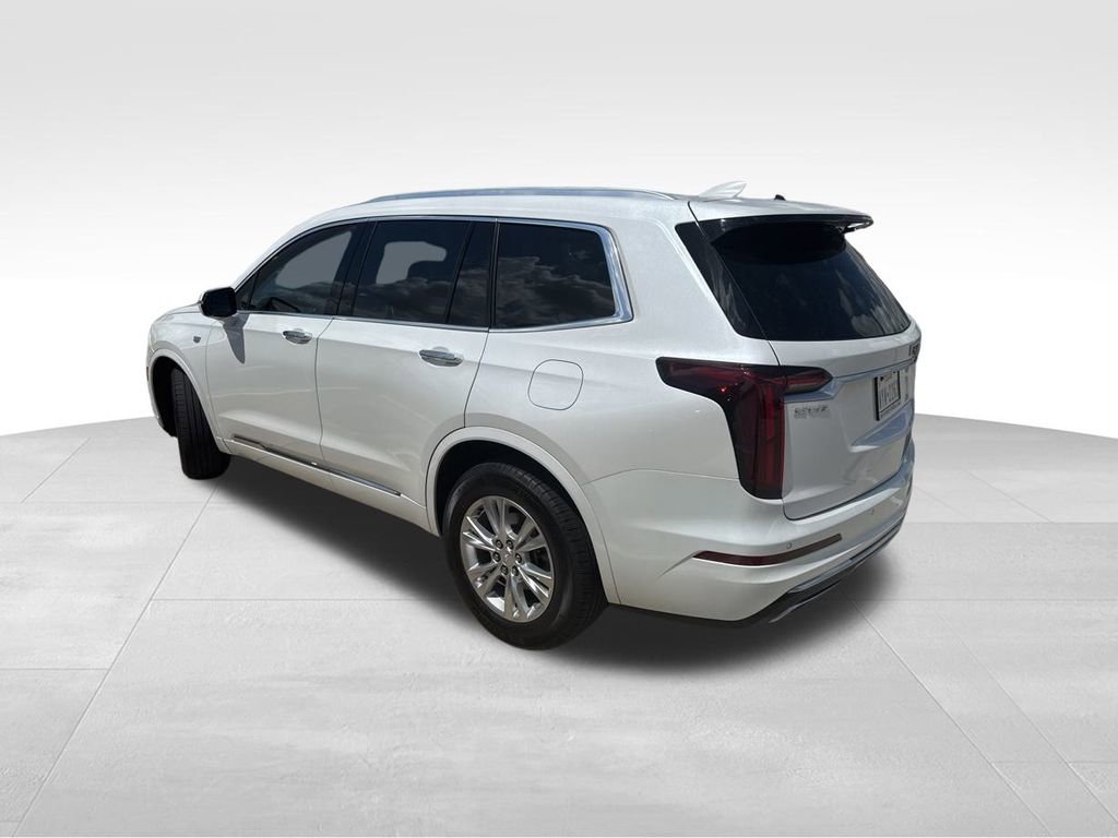 2023 Cadillac XT6 Luxury photo 4