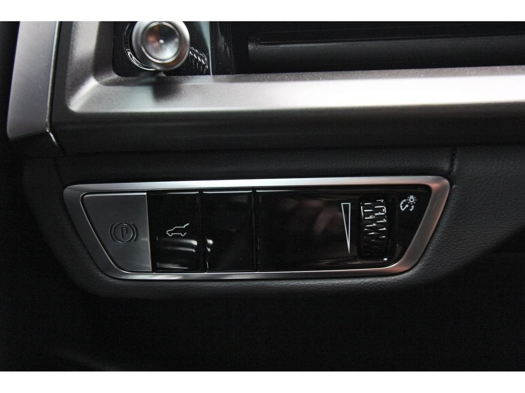 2026 Cadillac VISTIQ Sport - Photo 15