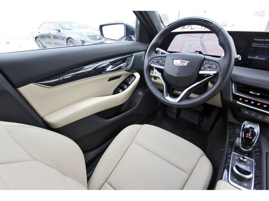 2025 Cadillac CT5 Premium Luxury - Photo 8