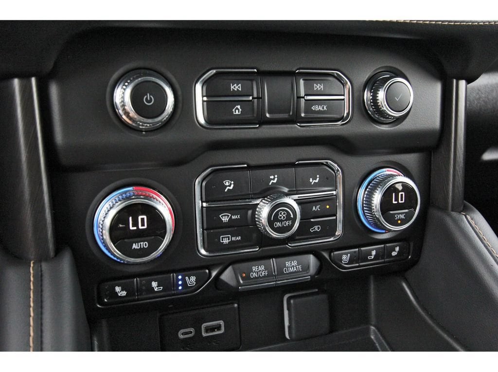 2026 Cadillac Escalade Platinum Sport - Photo 24