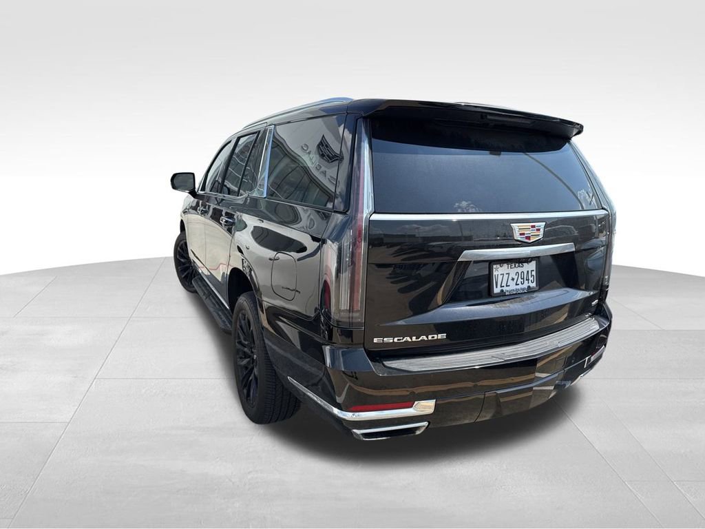 2025 Cadillac Escalade Premium Luxury photo 4