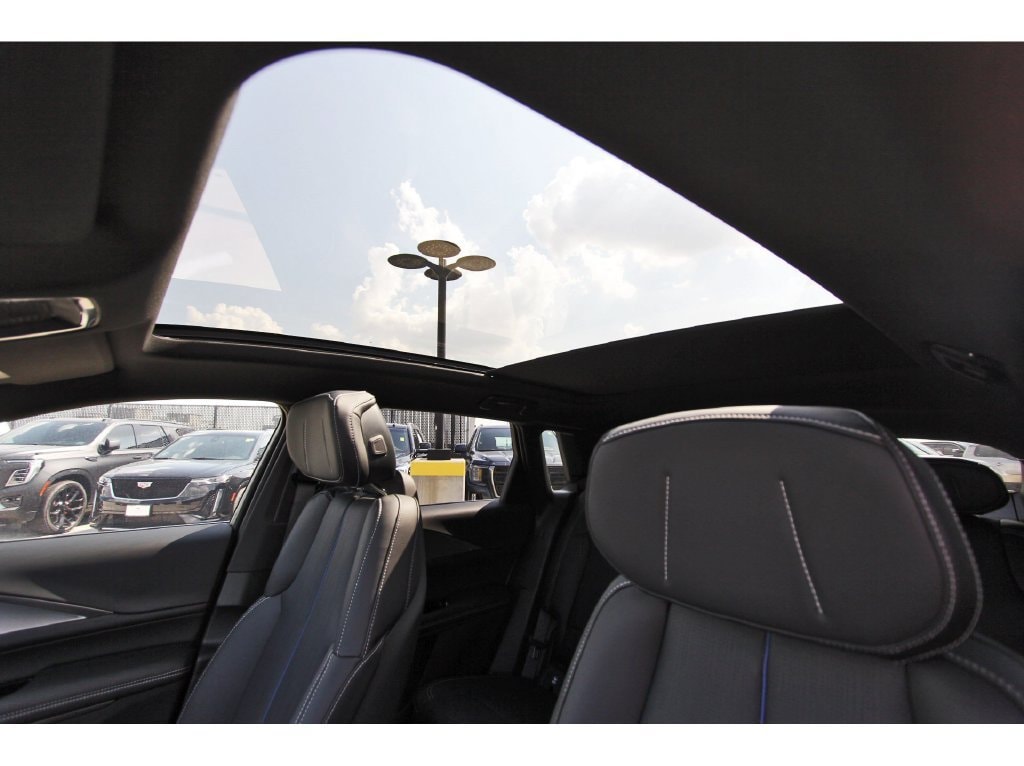 2027 Cadillac LYRIQ Sport - Photo 22