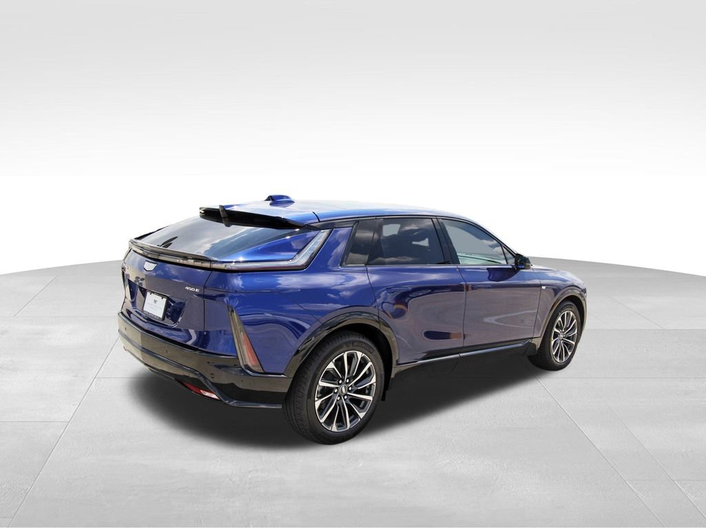 2026 Cadillac Lyriq Sport photo 4