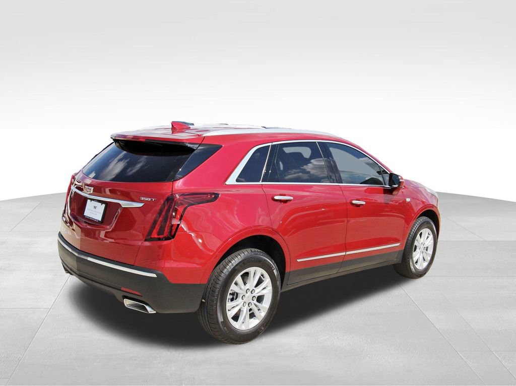 2025 Cadillac XT5 Luxury photo 4