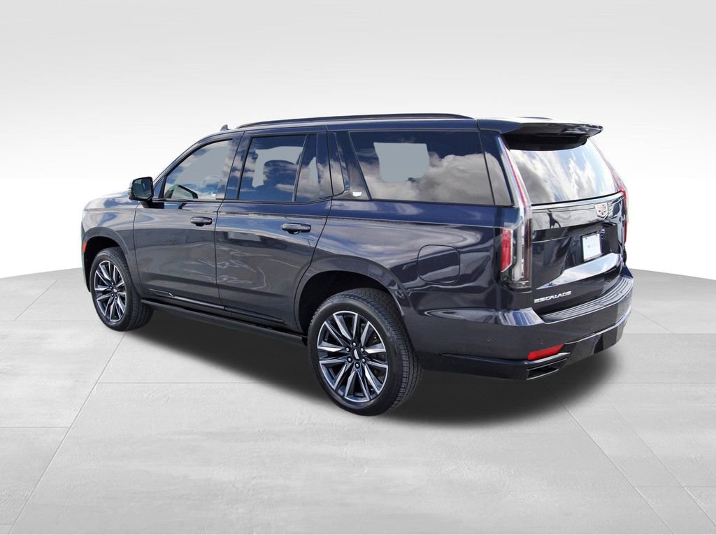 2023 Cadillac Escalade Sport Platinum photo 3