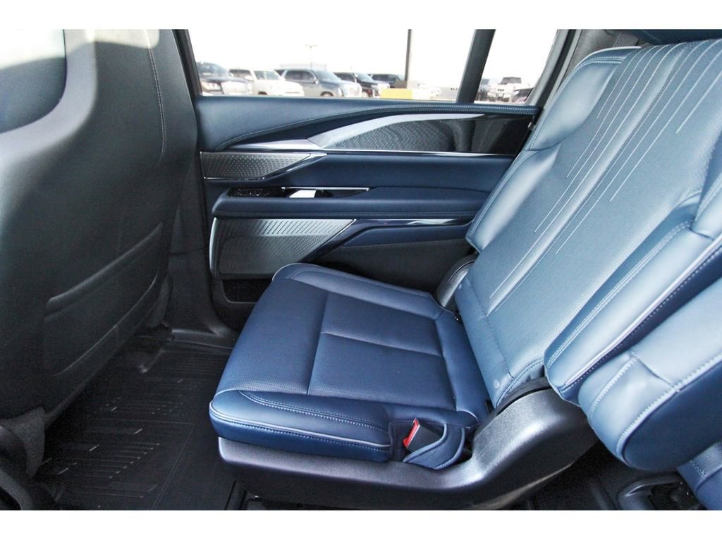 2025 Cadillac Escalade IQ Sport 2 - Photo 12