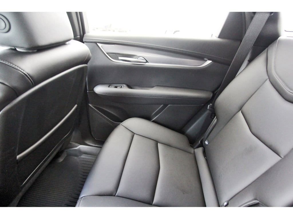 2026 Cadillac XT5 Luxury - Photo 12