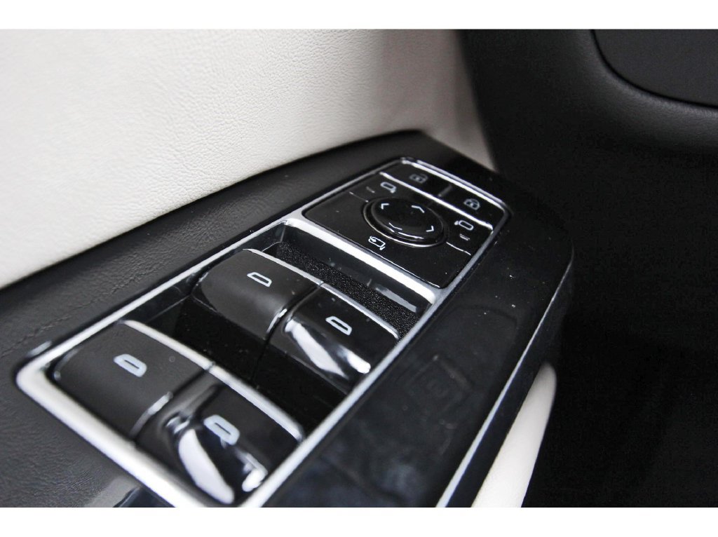 2026 Cadillac Escalade ESV Sport - Photo 16