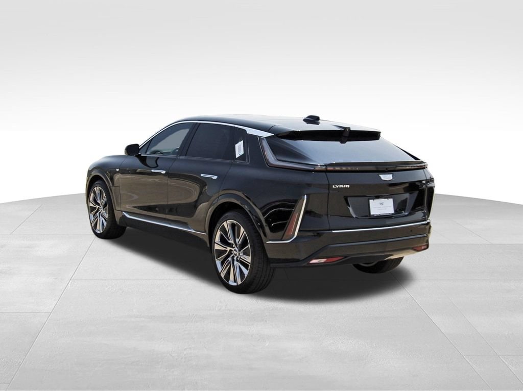 New 2027 CADILLAC LYRIQ Signature Luxury SUV