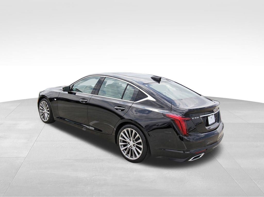2025 Cadillac CT5 Premium Luxury photo 3
