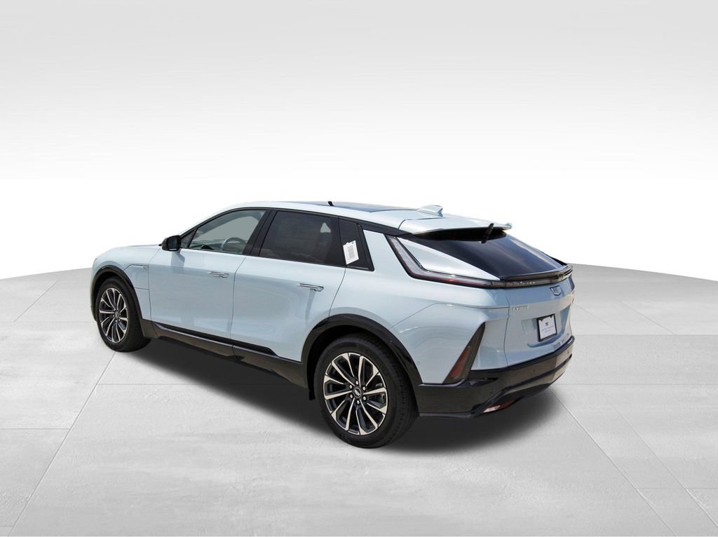 2026 Cadillac Lyriq Sport photo 3