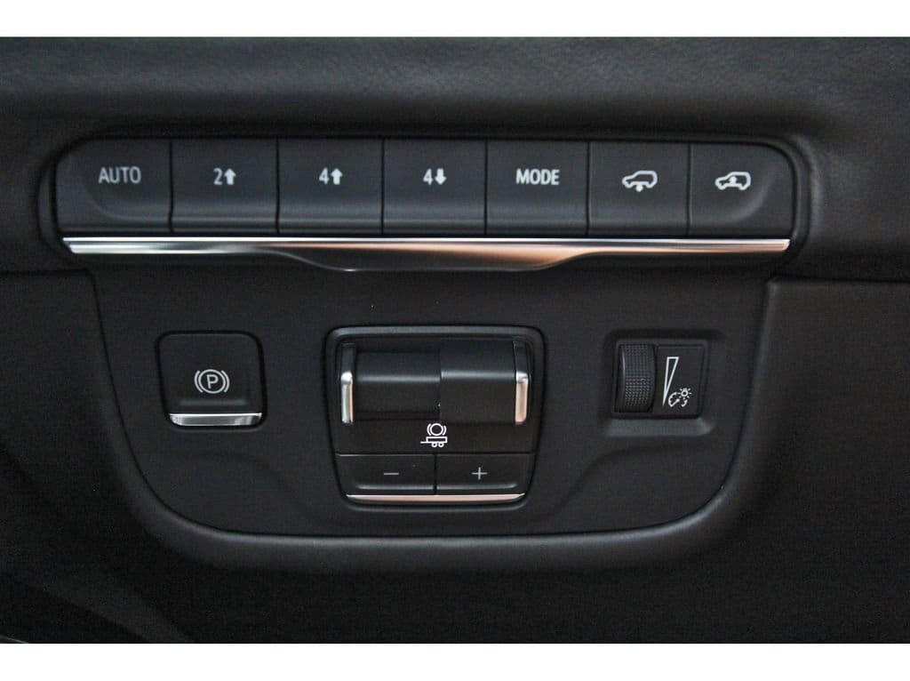 2026 Cadillac Escalade Platinum Sport - Photo 14