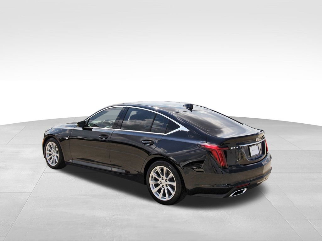 2024 Cadillac CT5 Luxury photo 3