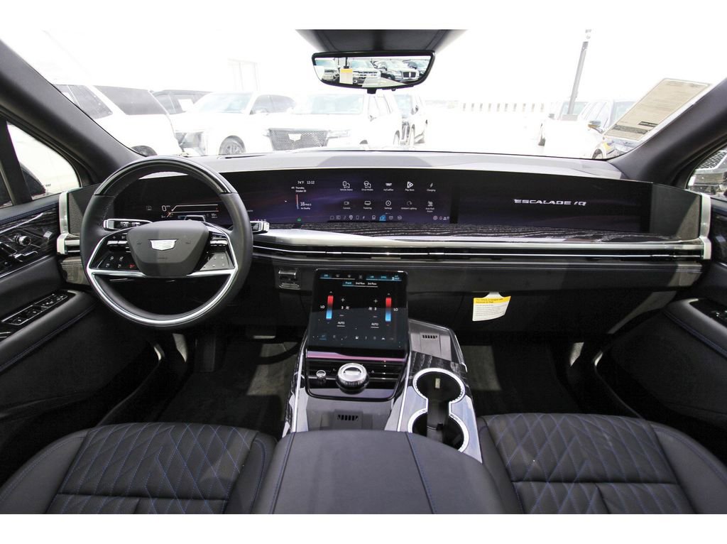 2026 Cadillac Escalade IQ Luxury - Photo 9