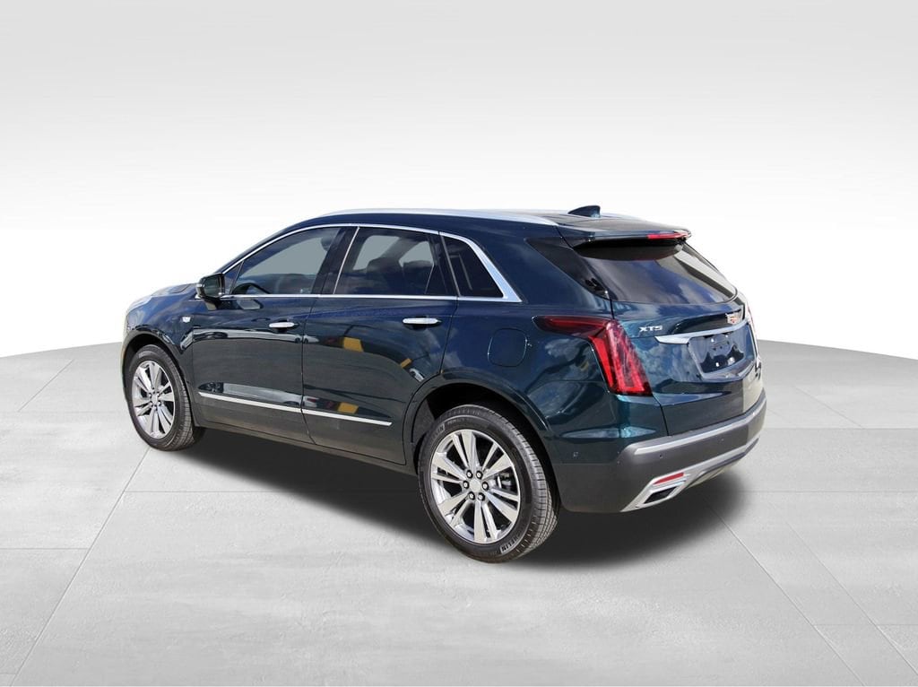 New 2025 CADILLAC XT5 Premium Luxury SUV