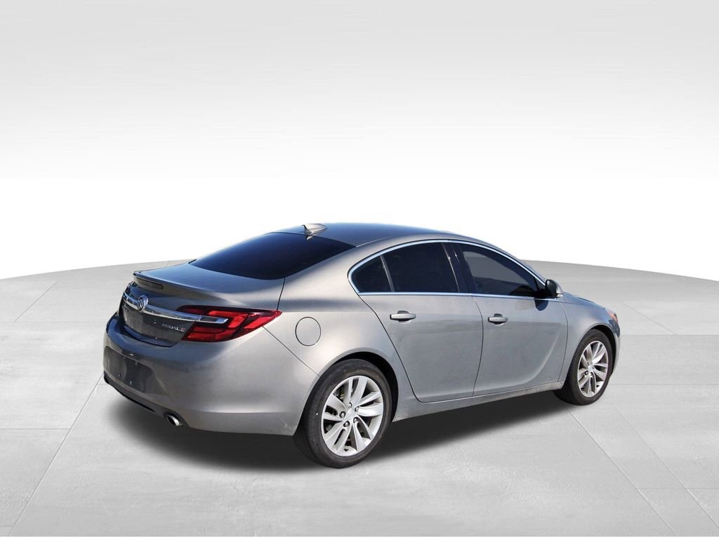 Used 2017 Buick Regal Premium II Sedan