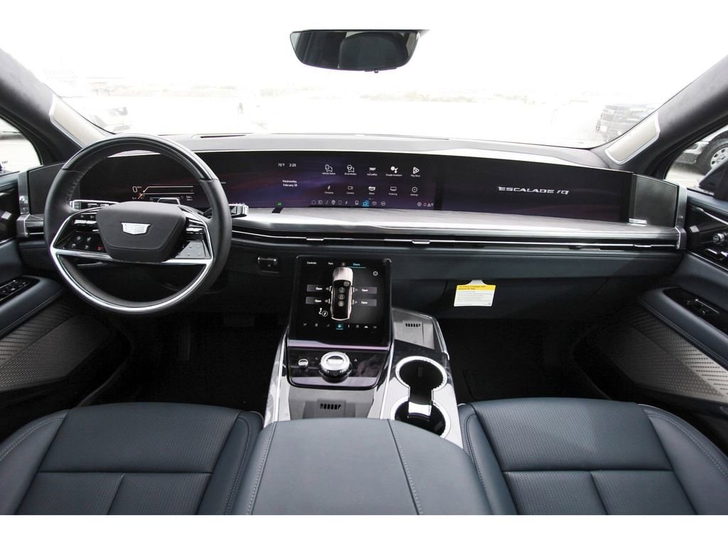 2025 Cadillac Escalade IQ Sport 2 - Photo 9