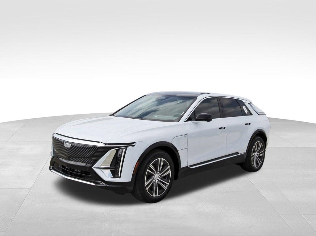 New 2026 CADILLAC LYRIQ Luxury SUV