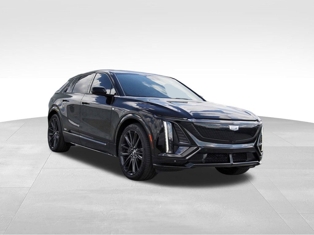 2026 Cadillac LYRIQ V's photo