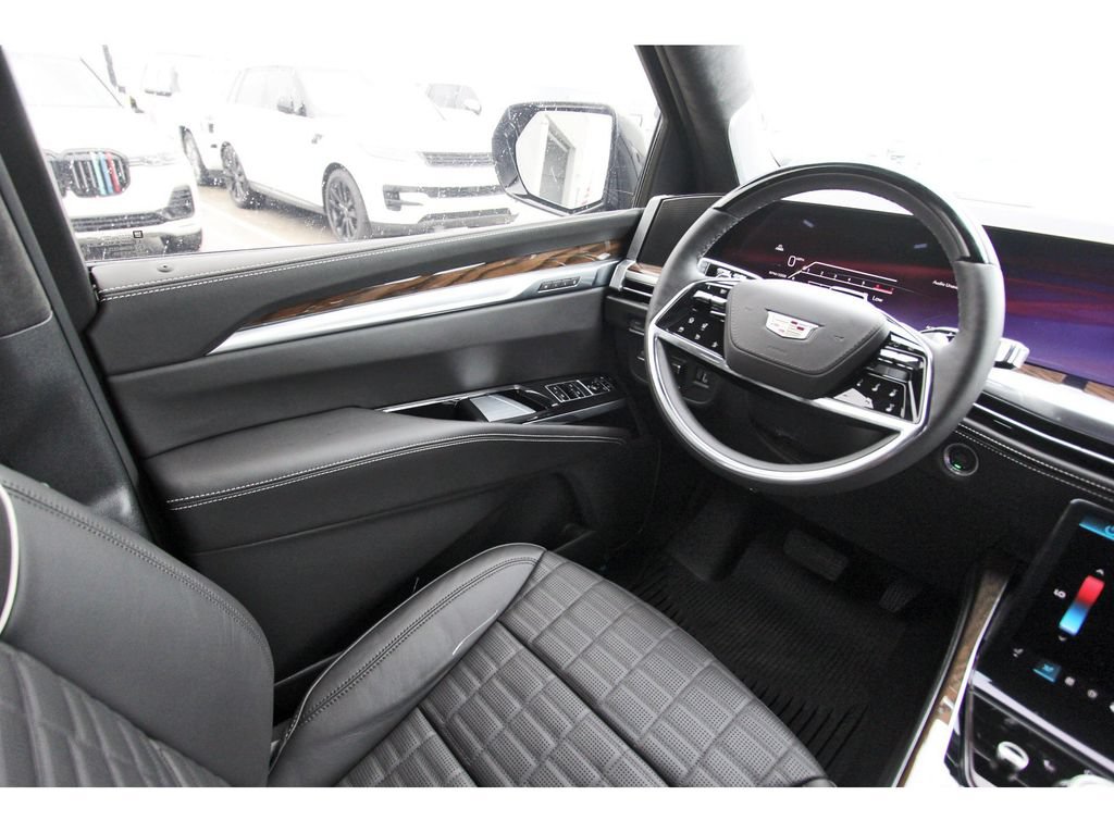 2026 Cadillac Escalade Platinum Sport - Photo 8