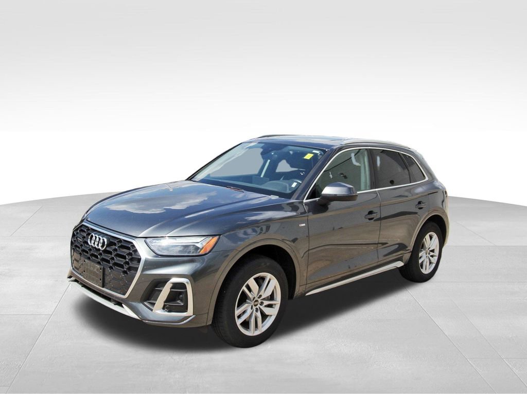 2023 Audi Q5 S line Premium photo 2