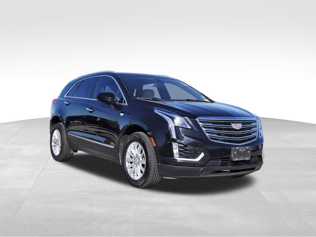 2017 Cadillac XT5 Base