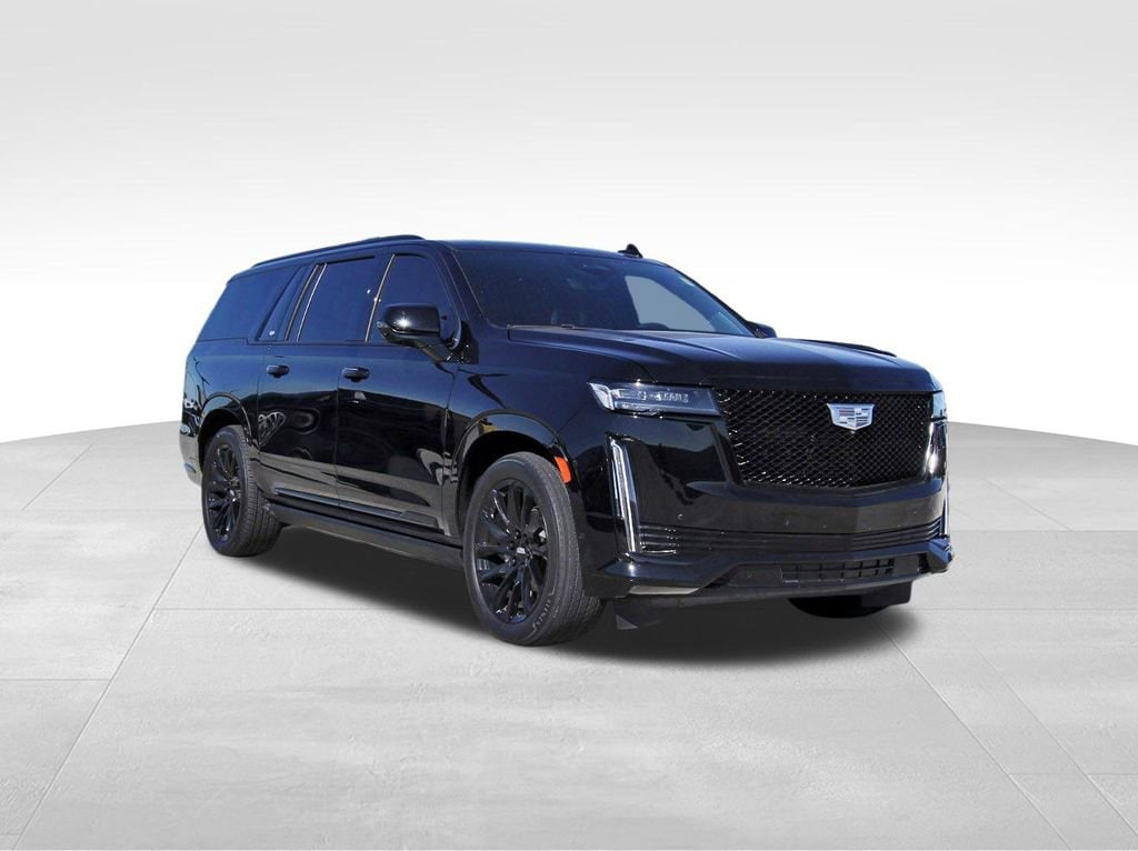 2024 Cadillac Escalade ESV Sport Platinum's photo