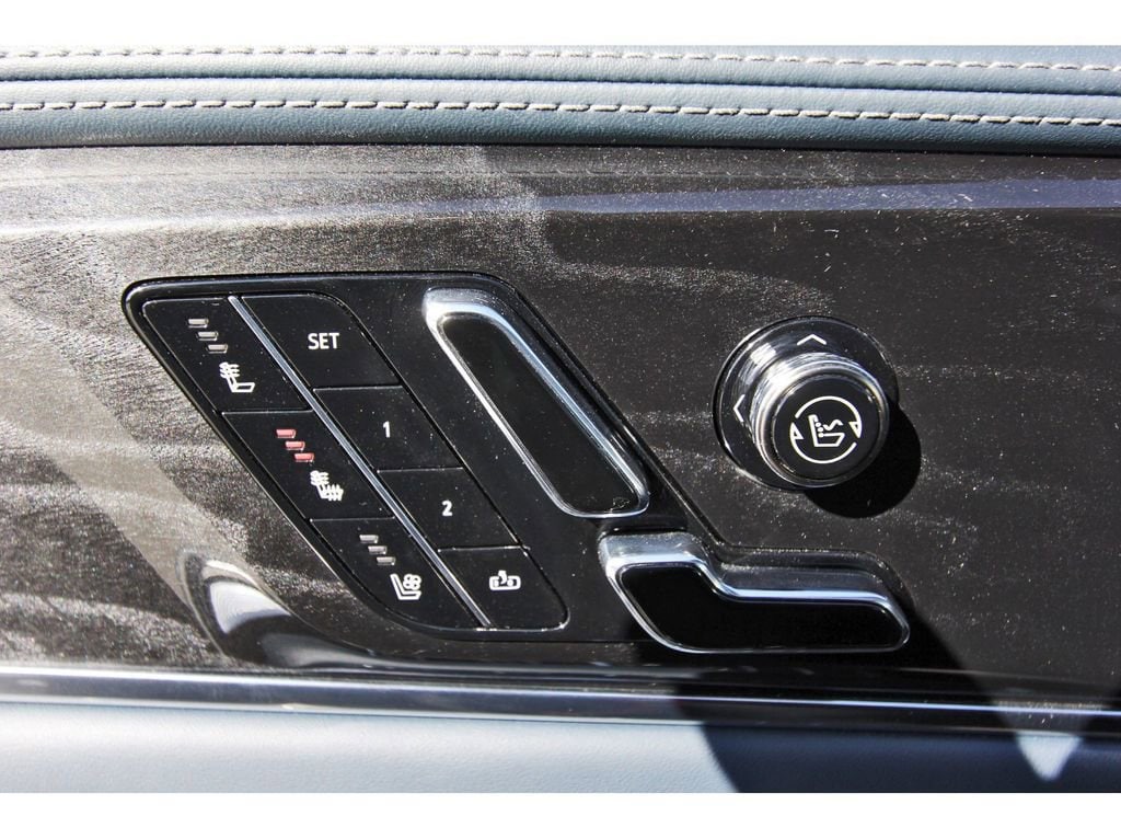 2025 Cadillac Escalade IQ Sport 2 - Photo 22