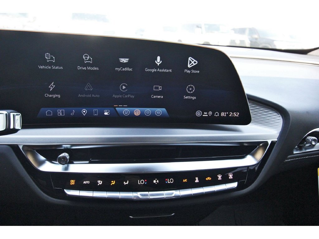 2027 Cadillac LYRIQ Sport - Photo 16