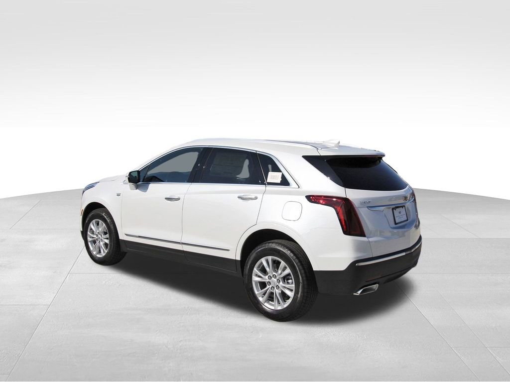 New 2025 CADILLAC XT5 Luxury SUV