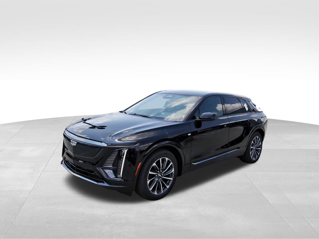 2025 Cadillac Lyriq Sport photo 2