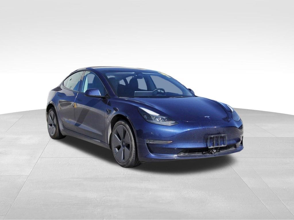 2023 Tesla Model 3 Base's photo