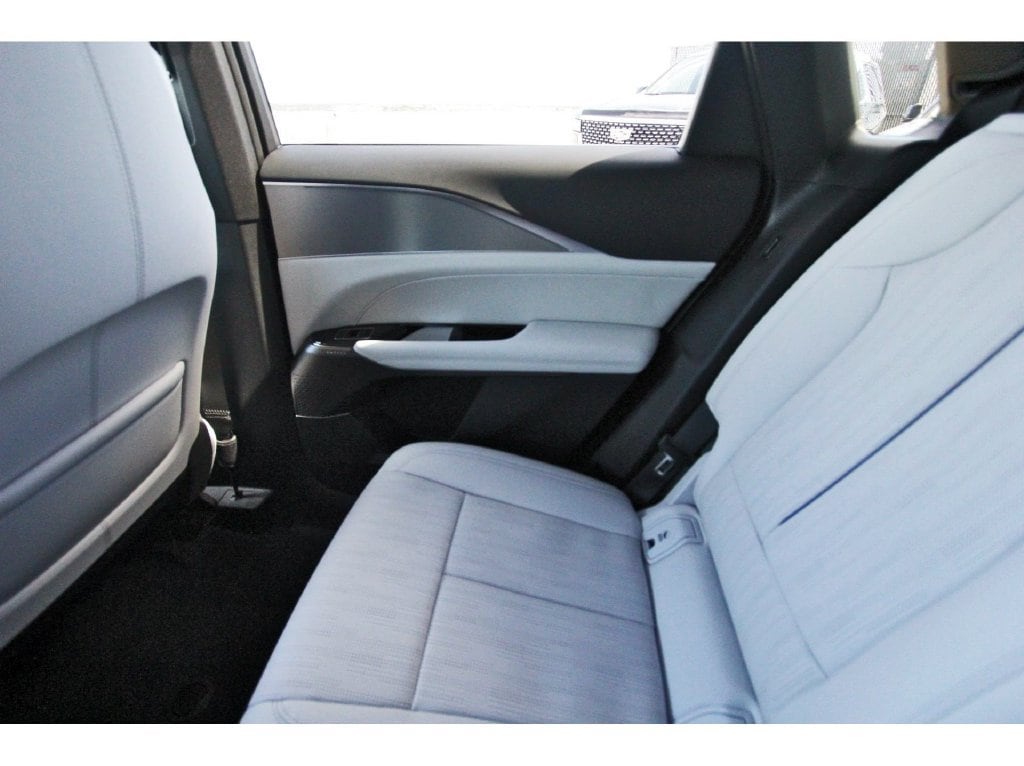 2027 Cadillac LYRIQ Luxury - Photo 12